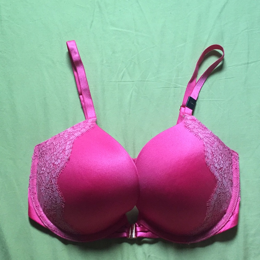 Victoria's Secret push up pink bra 32DD